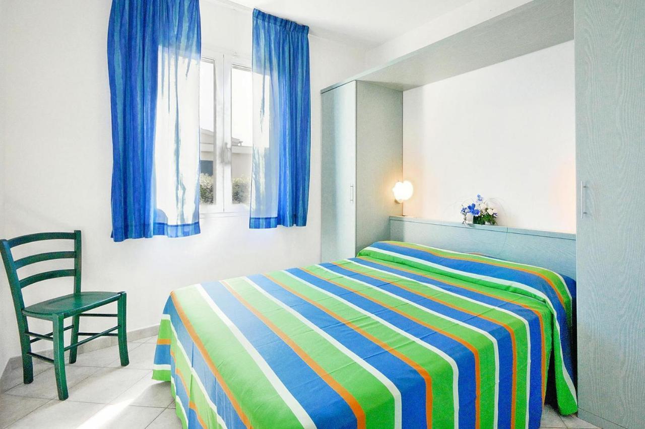 Apartment In Cecina Mare With Outdoor Pool Marina di Cecina Eksteriør billede